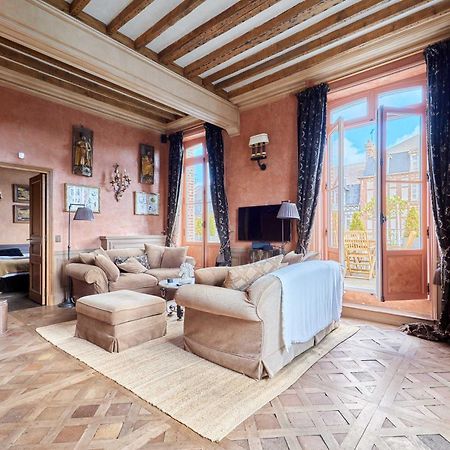Luxurious 4 Bedroom Duplex, 200M From Place Morny Deauville Exterior photo