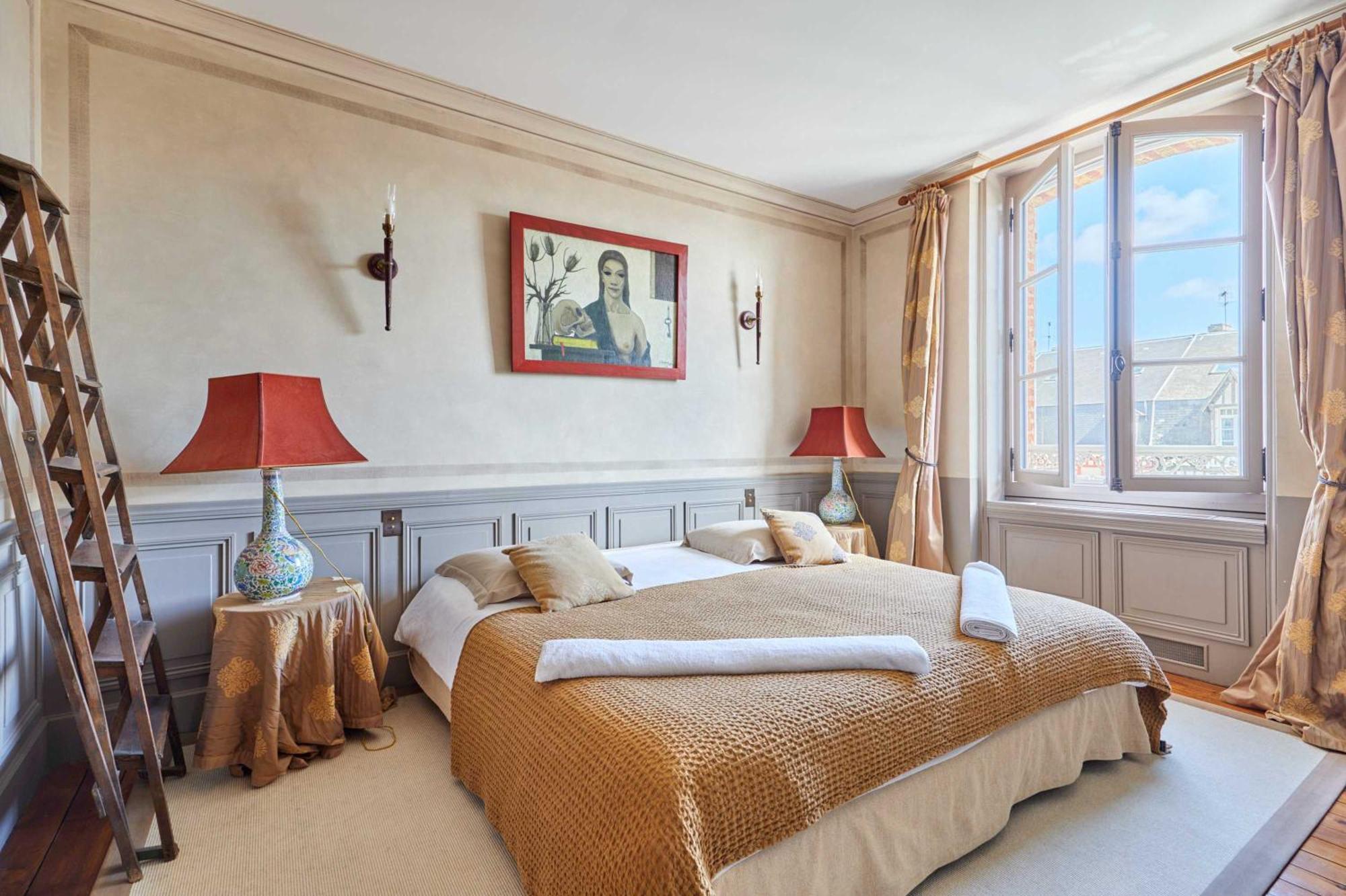 Luxurious 4 Bedroom Duplex, 200M From Place Morny Deauville Exterior photo